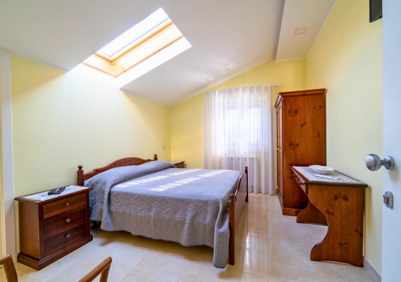 Villa Dei Cesari Bed & Breakfast Santa Maria La Carita Exterior photo