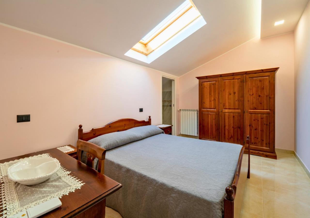 Villa Dei Cesari Bed & Breakfast Santa Maria La Carita Exterior photo